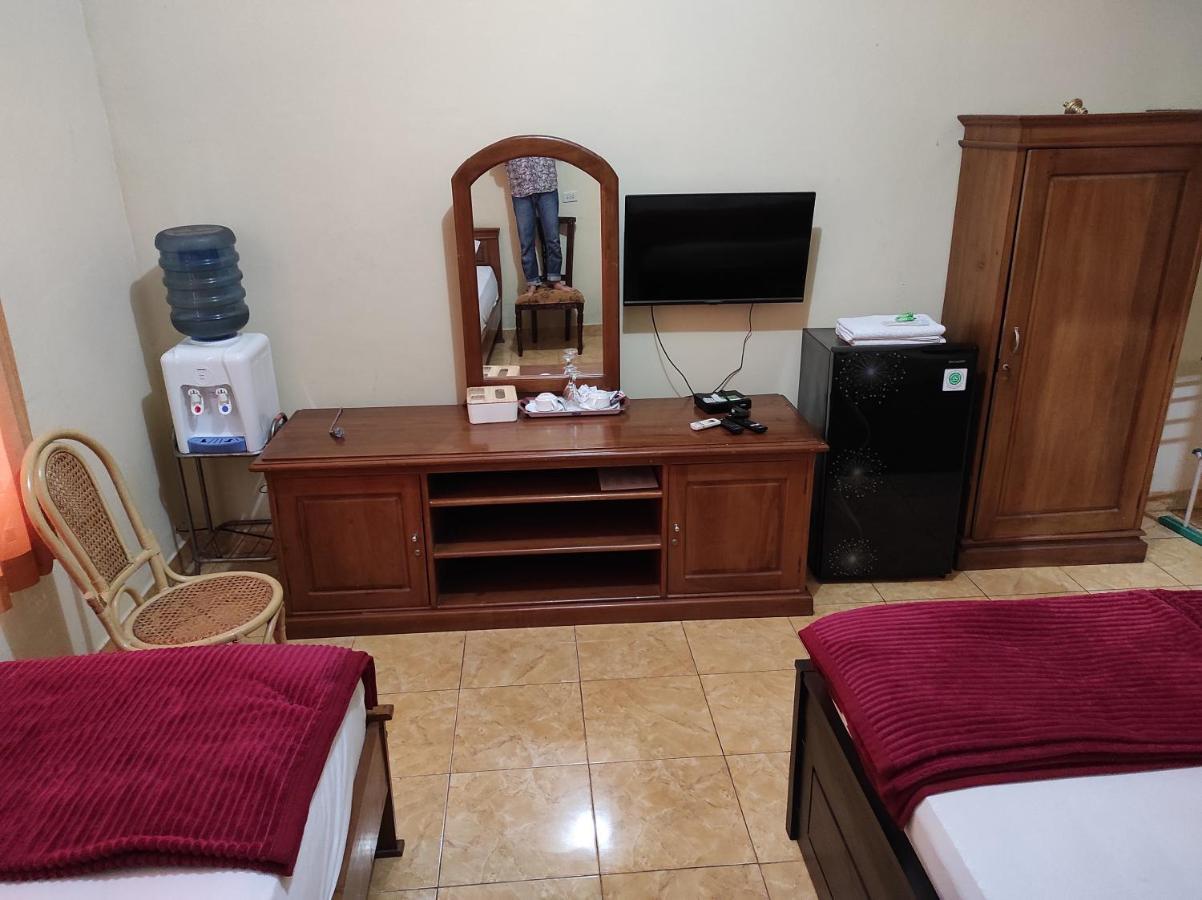 Hotel Randik Sekayu Luaran gambar